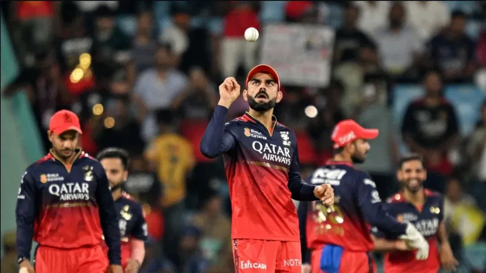 RCB के 7 करोड़ रुपये के खिलाड़ी की तुलना दक्षिण अफ़्रीकी दिग्गज से की विराट ने